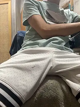 HenryLee1983-cums online show from 05/27/26, 02:36