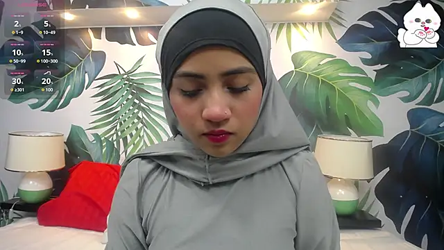 Neesha   online show from 11/22/25, 12:15