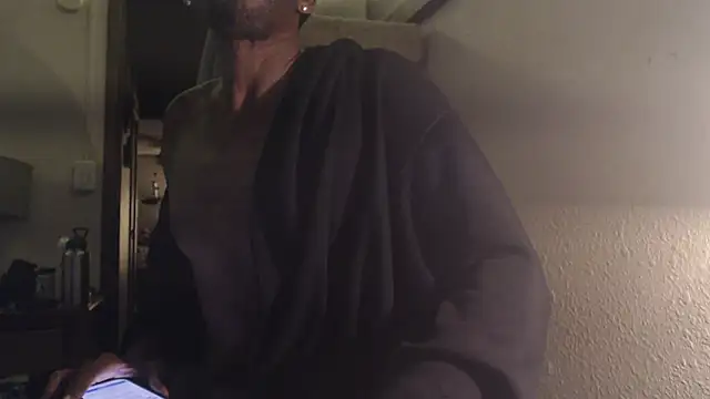 AlickleStiff online show from 10/23/25, 03:55