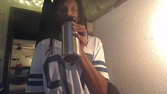 AlickleStiff online show from 11/04/25, 02:10