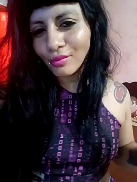 Snapshot of majito30 chatting on 10/15/25, 01:55 majito30 online show from 10/15/25, 01:55