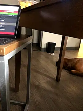 Snapshot of hoociedaddy24 chatting on 12/15/25, 12:37 hoociedaddy24 online show from 12/15/25, 12:37