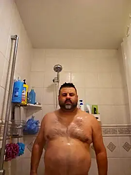 Roddog18 online show from 11/26/25, 06:47