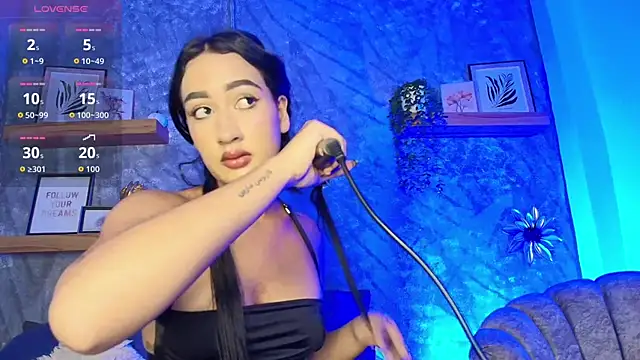 Snapshot of Nikolbrice chatting on 02/04/26, 07:09 Nikolbrice online show from 02/04/26, 07:09