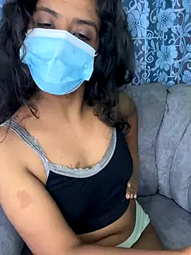 Snapshot of SukiyamaAsia chatting on 10/23/25, 04:50 SukiyamaAsia online show from 10/23/25, 04:50