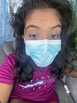 Snapshot of SukiyamaAsia chatting on 11/11/25, 07:30 SukiyamaAsia online show from 11/11/25, 07:30