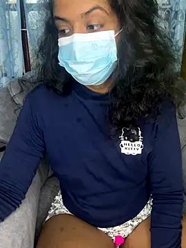 Snapshot of SukiyamaAsia chatting on 11/20/25, 08:14 SukiyamaAsia online show from 11/20/25, 08:14