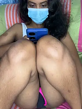 Snapshot of SukiyamaAsia chatting on 12/17/25, 07:14 SukiyamaAsia online show from 12/17/25, 07:14