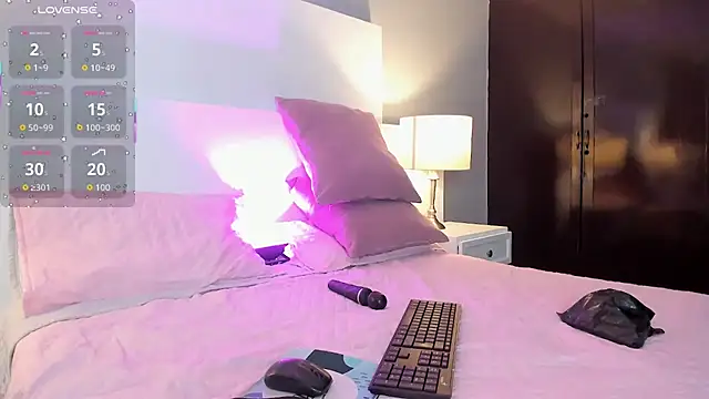 Snapshot of Dylan_Katte chatting on 12/20/25, 05:03 Dylan Katte online show from 12/20/25, 05:03