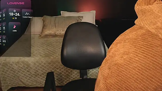 Snapshot of EvelynVega0 chatting on 02/22/26, 04:46 EvelynVega0 online show from 02/22/26, 04:46