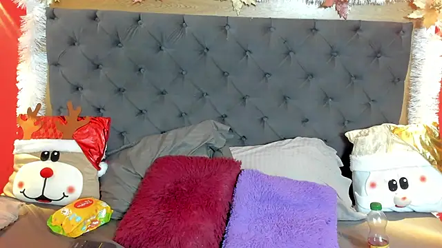 Snapshot of Xiomara_Stwart chatting on 11/21/25, 07:45 Xiomara Stwart online show from 11/21/25, 07:45