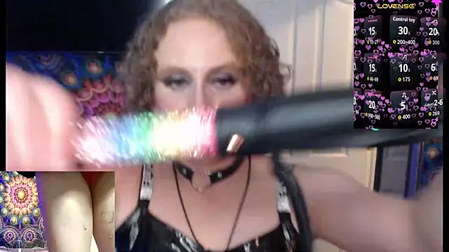 Snapshot of cinderellie chatting on 11/22/25, 04:00 cinderellie online show from 11/22/25, 04:00