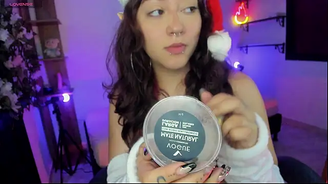 Snapshot of Kora_Red69 chatting on 12/04/25, 02:15 Kora Red69 online show from 12/04/25, 02:15