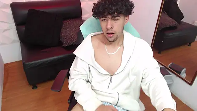 Liil boy online show from 11/11/25, 03:50