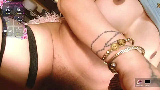 Snapshot of beautyEmpire chatting on 12/20/25, 02:40 beautyEmpire online show from 12/20/25, 02:40