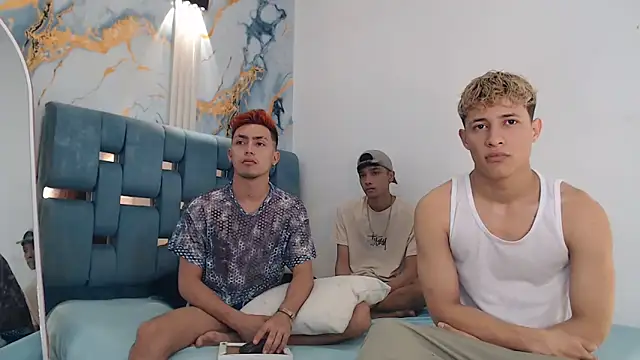 VERY HOT GUYS online show from 02/03/26, 01:16