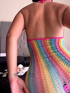 whitefoxxxx6 online show from 10/21/25, 09:37