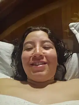 annyaparis online show from 11/16/25, 07:25