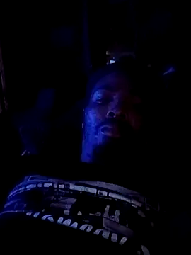 Snapshot of Kadsanova chatting on 10/25/25, 04:20 Kadsanova online show from 10/25/25, 04:20