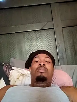 Kadsanova online show from 10/31/25, 05:03