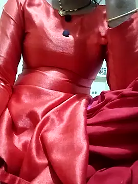 LOVE-VIKA online show from 11/28/25, 06:21