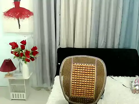 Snapshot of xAsianTOPModelx chatting on 10/30/25, 04:58 xAsianTOPModelx online show from 10/30/25, 04:58