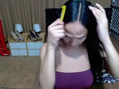 xAsianTOPModelx online show from 03/28/26, 04:17