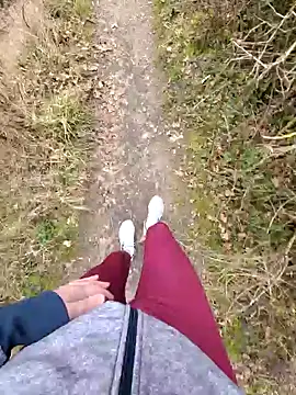 Snapshot of rezzzze chatting on 02/20/26, 10:49 rezzzze online show from 02/20/26, 10:49