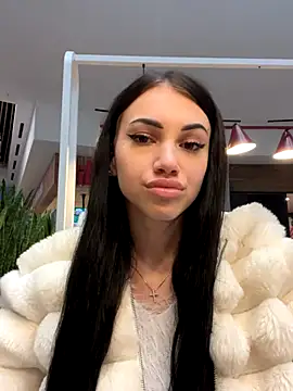 ilariea girl online show from 10/23/25, 02:16