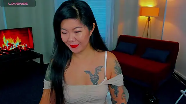 BeckySunday online show from 10/03/25, 05:59