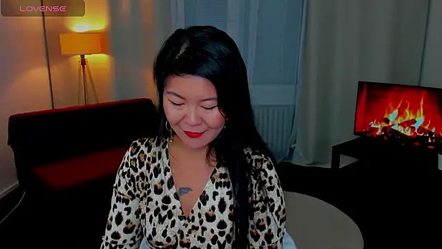 BeckySunday online show from 10/17/25, 05:54