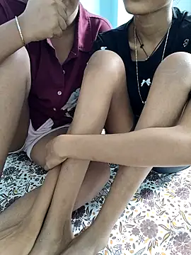 Unique girls90 online show from 03/05/26, 07:59