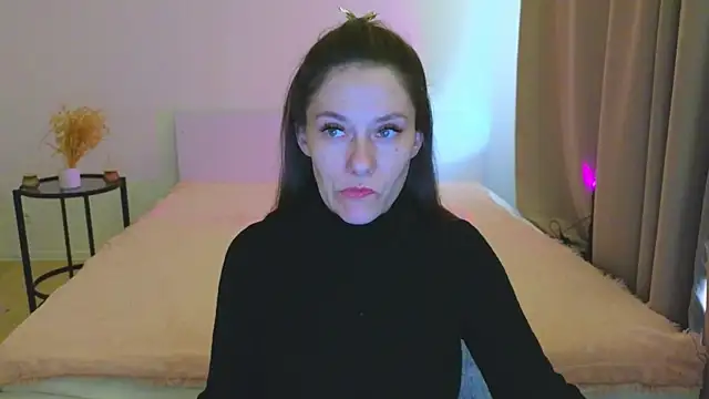Annaabels online show from 12/23/25, 06:44