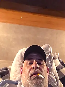 DeeBestEver online show from 11/30/25, 06:56