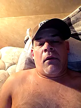 DeeBestEver online show from 12/05/25, 06:59