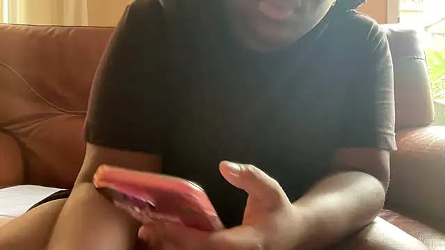 Snapshot of nanaisbackk chatting on 12/01/25, 08:30 nanaisbackk online show from 12/01/25, 08:30