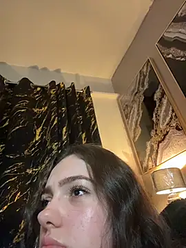 Snapshot of Victoria6989 chatting on 02/28/26, 08:43 Victoria6989 online show from 02/28/26, 08:43