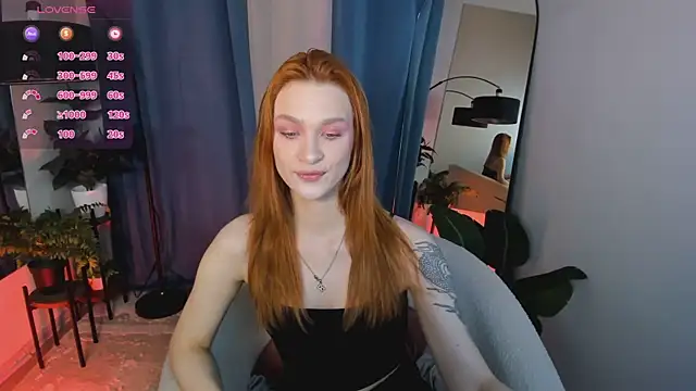 Snapshot of PollyMayer chatting on 05/15/26, 08:49 PollyMayer online show from 05/15/26, 08:49