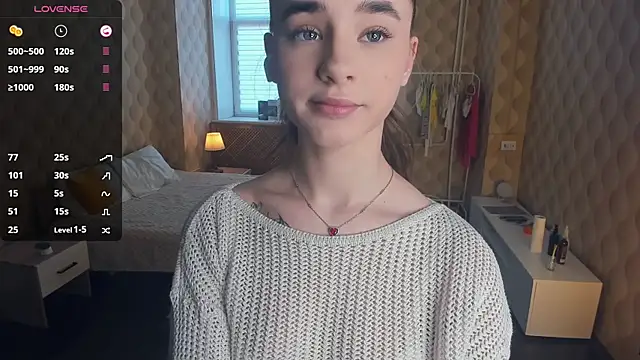 Snapshot of JinnyMcie chatting on 11/16/25, 08:53 JinnyMcie online show from 11/16/25, 08:53