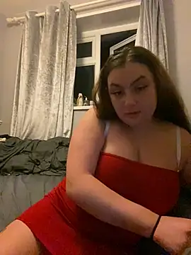 Snapshot of MadelineLeah chatting on 07/09/26, 10:03 MadelineLeah online show from 07/09/26, 10:03