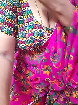 Snapshot of Tamil_Ammani chatting on 10/02/25, 04:25 Tamil Ammani online show from 10/02/25, 04:25