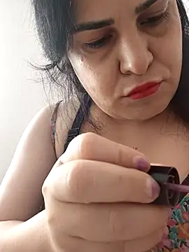 aydannn01 online show from 10/09/25, 08:56