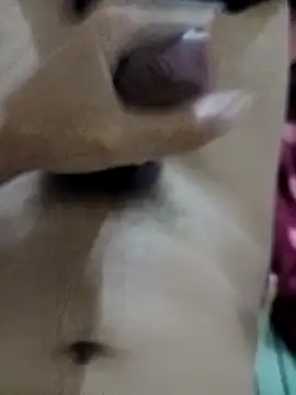 Snapshot of delhiboyNN10-29 chatting on 11/04/25, 04:17 delhiboyNN10-29 online show from 11/04/25, 04:17