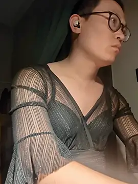 Snapshot of yewuzhibb chatting on 10/10/25, 03:22 yewuzhibb online show from 10/10/25, 03:22