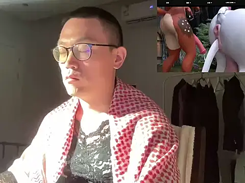 Snapshot of yewuzhibb chatting on 10/16/25, 07:48 yewuzhibb online show from 10/16/25, 07:48