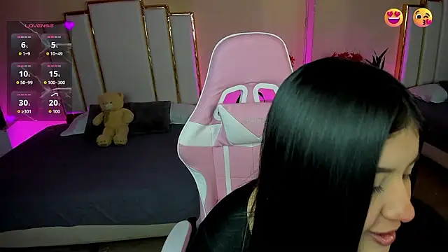 AnnaSwift  online show from 02/23/26, 01:08