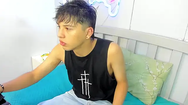 StiwenTwink online show from 11/11/25, 12:16