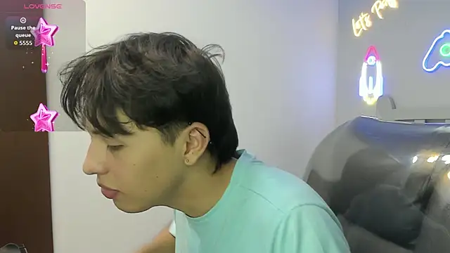 StiwenTwink online show from 01/09/26, 08:32