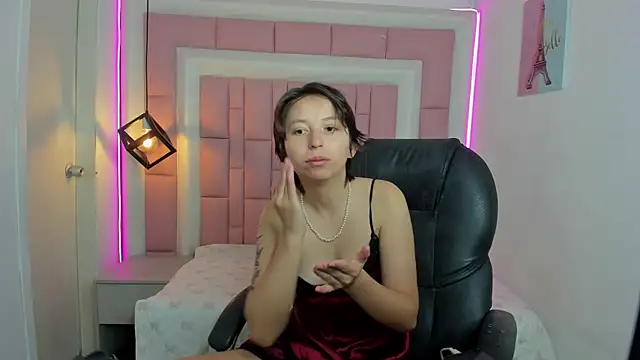 Klaret Toy online show from 11/11/25, 12:27