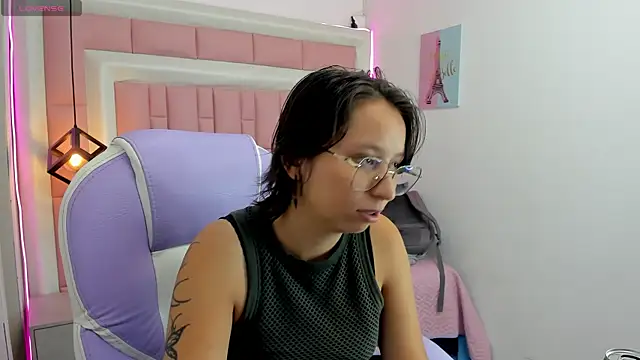 Snapshot of Klaret_Toy chatting on 06/06/26, 06:34 Klaret Toy online show from 06/06/26, 06:34